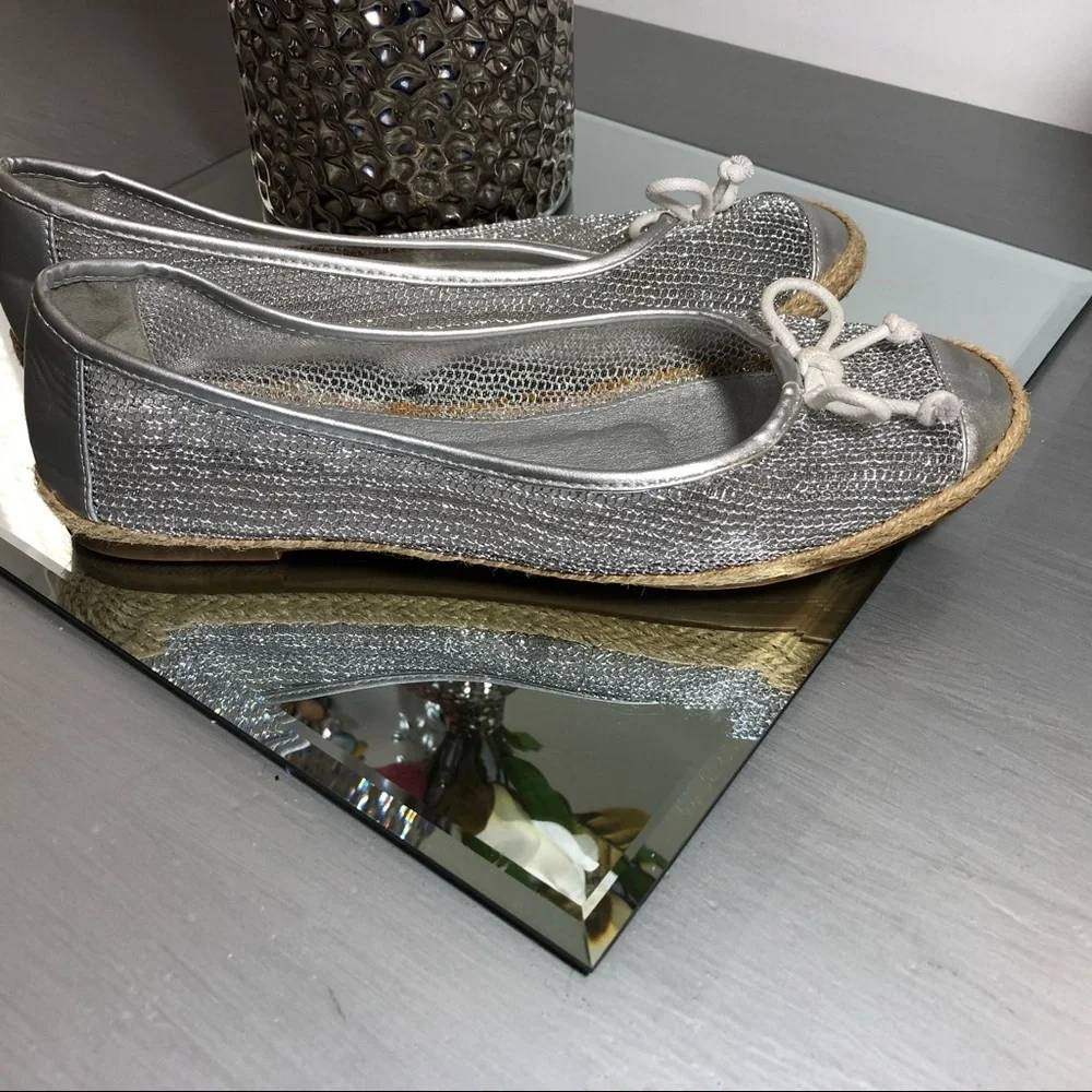PATRIZIA WOMENS  ESPADRILLE..
